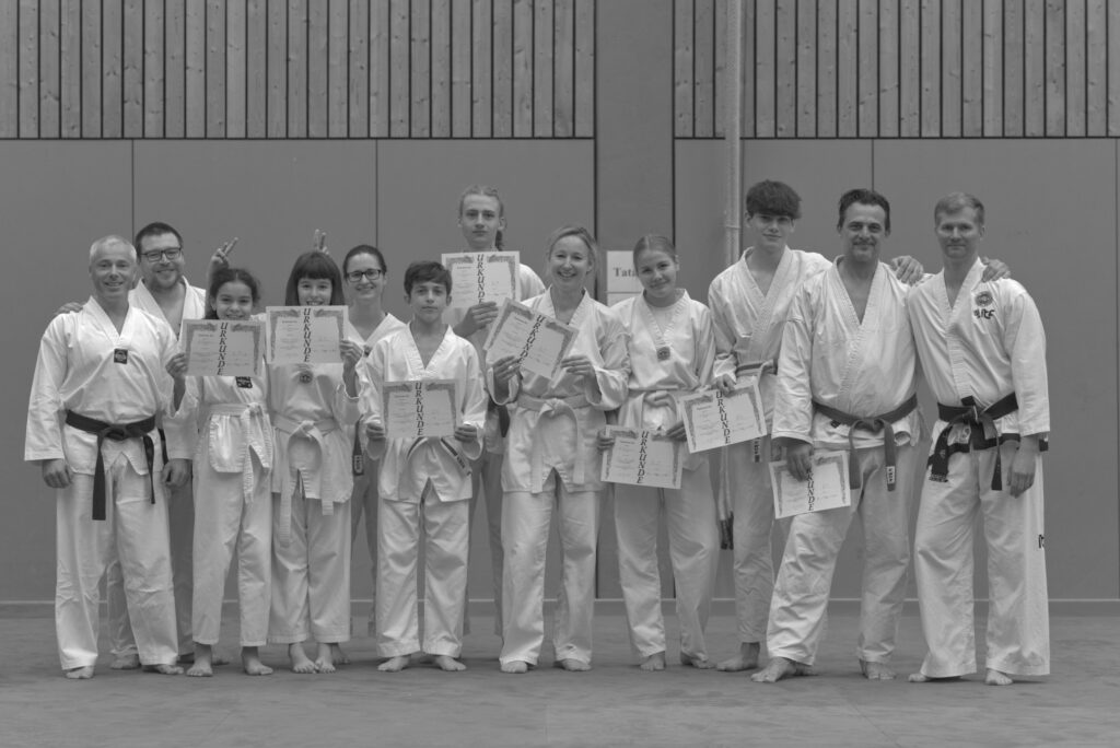 Gruppenbild Taekwon-Do Kup-Prüfung 2025